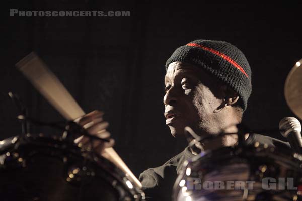 TONY ALLEN - 2007-02-06 - PARIS - Cabaret Sauvage - 